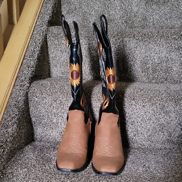 Sunflower Embroidered Black and Tan Women's Boots - Picture 2 of 4
